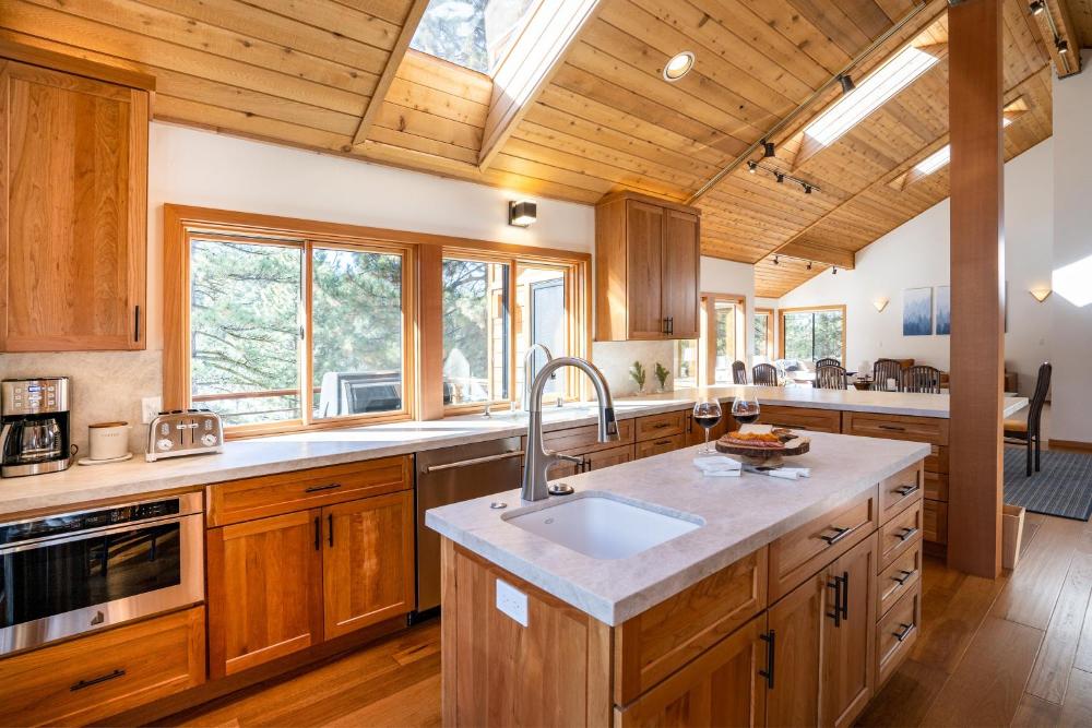Four-Bedroom Vacation Home interior